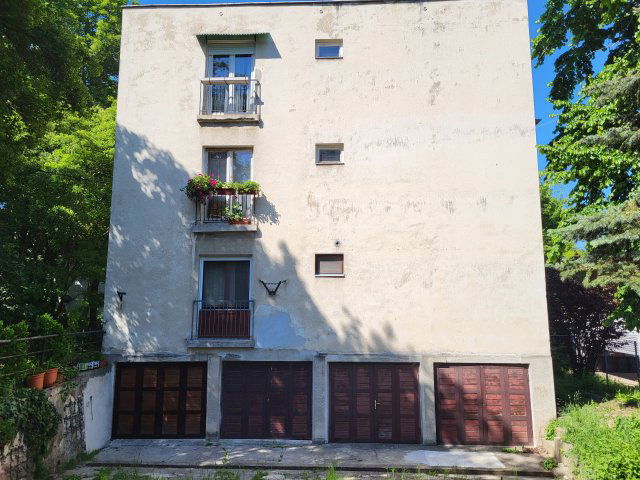 Eladó garázs, Budapesten, II. kerületben 18.9 M Ft