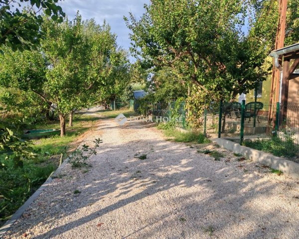 Eladó családi ház, Dunavarsányban, Duna soron 59 M Ft, 2 szobás