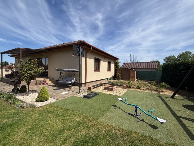 Eladó családi ház, Nyíregyházán 98.99 M Ft, 3 szobás