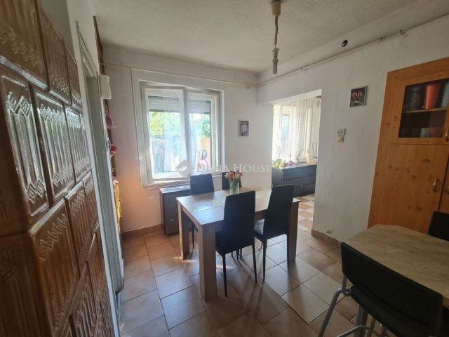 Eladó ikerház, Monoron 54.9 M Ft, 4 szobás / költözzbe.hu