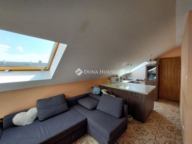 Eladó üzlethelyiség, Gárdonyban 115 M Ft, 1+3 szobás