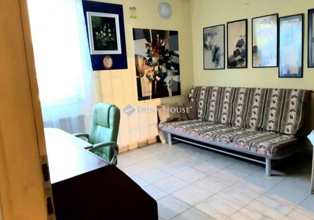 Eladó családi ház, Érden 99.99 M Ft, 3 szobás