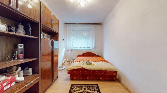 Eladó családi ház, Tiszakeszin 11.5 M Ft, 3 szobás