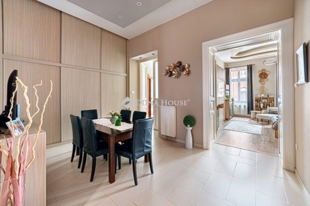 Eladó téglalakás, Budapesten, VII. kerületben 114 M Ft, 3 szobás