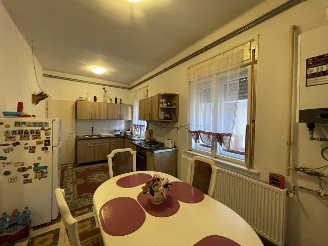 Eladó családi ház, Szigetcsépen 59.5 M Ft, 3 szobás