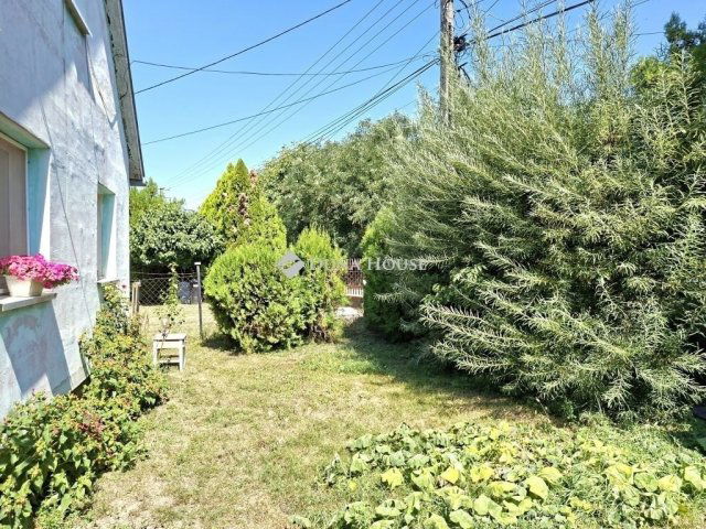 Eladó családi ház, Kulcson 25 M Ft, 2 szobás