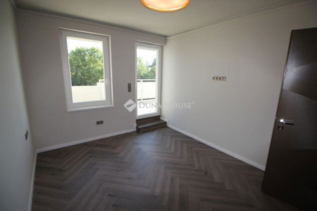 Kiadó téglalakás, albérlet, Kecskeméten 400 E Ft / hó