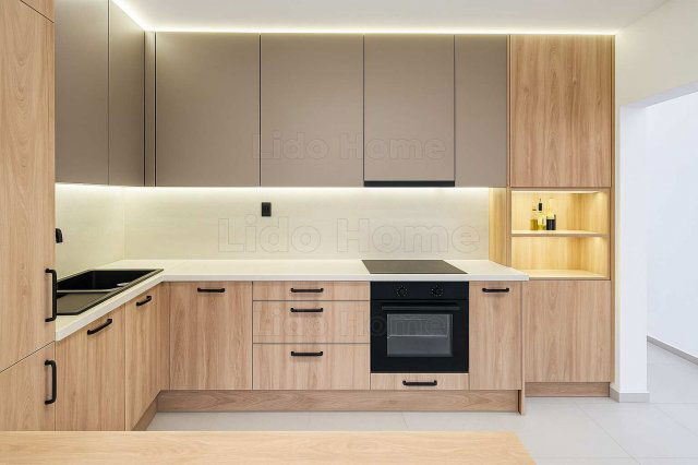 Eladó panellakás, Győrött 61.99 M Ft, 3 szobás