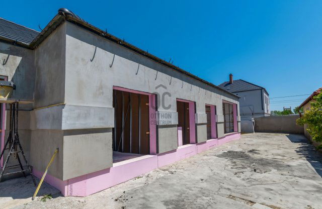 Eladó családi ház, Székesfehérvárott 130 M Ft, 4 szobás