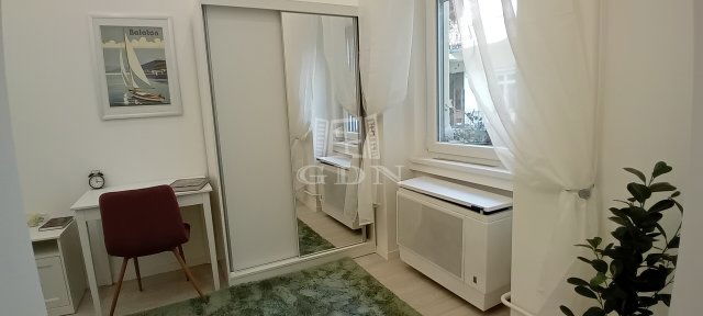 Eladó téglalakás, Budapesten, IX. kerületben 49.9 M Ft, 1 szobás