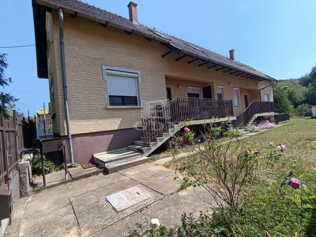 Eladó ikerház, Kerepesen 94.9 M Ft, 6 szobás