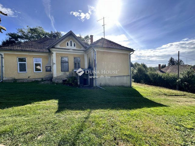 Eladó családi ház, Őriszentpéteren 60 M Ft, 3 szobás