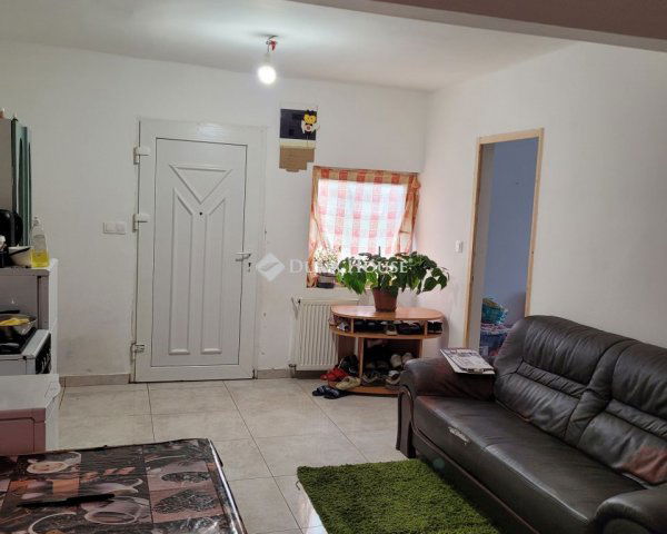 Eladó családi ház, Esztergomban, Tópart utcában 54.9 M Ft