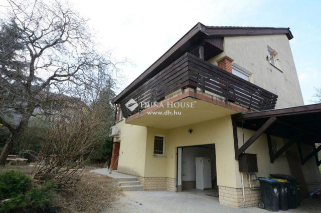 Eladó családi ház, Érden 109.9 M Ft, 6 szobás