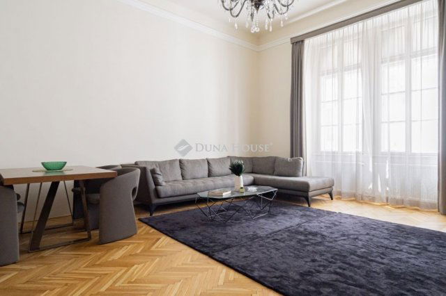 Eladó téglalakás, Budapesten, V. kerületben 349 M Ft, 4 szobás