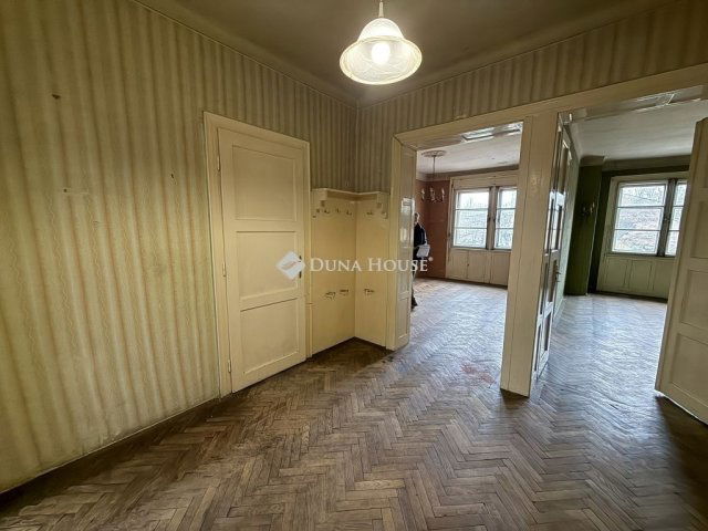 Eladó téglalakás, Budapesten, XVIII. kerületben 89 M Ft