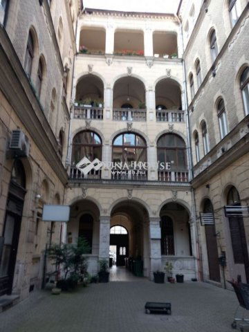 Kiadó üzlethelyiség, Budapesten, VIII. kerületben 220 E Ft / hó