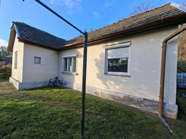 Eladó családi ház, Salgótarjánban 10.6 M Ft, 2 szobás