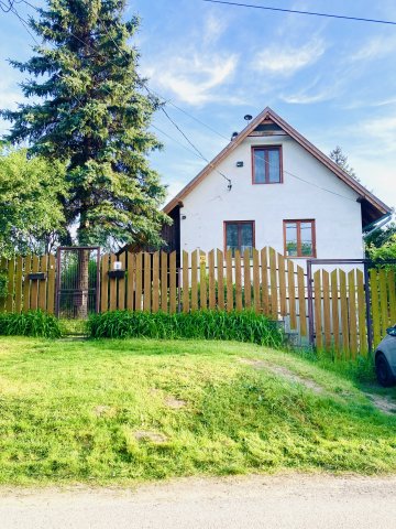 Eladó családi ház, Kisorosziban 69.9 M Ft, 3+1 szobás