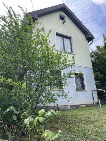 Eladó családi ház, Pilisvörösváron 49.9 M Ft, 2 szobás