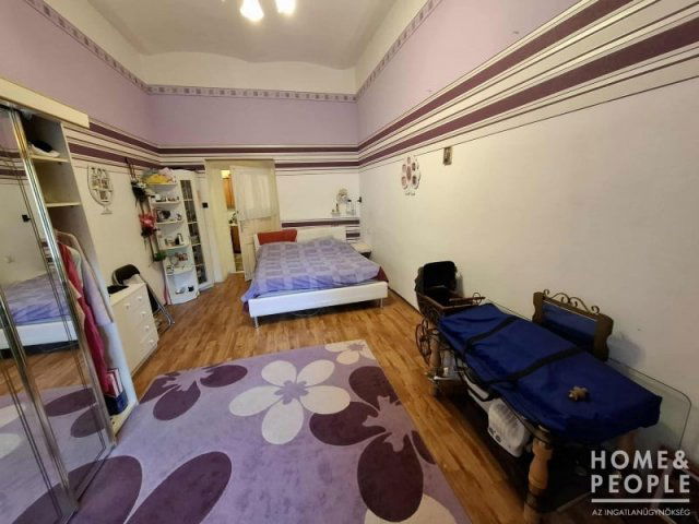 Eladó téglalakás, Szegeden 29.9 M Ft, 3 szobás