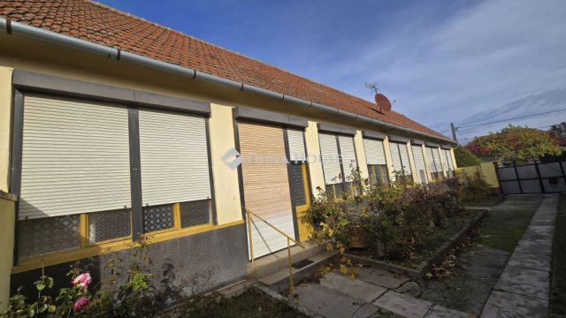 Eladó családi ház, Vaskúton 16.25 M Ft, 3 szobás