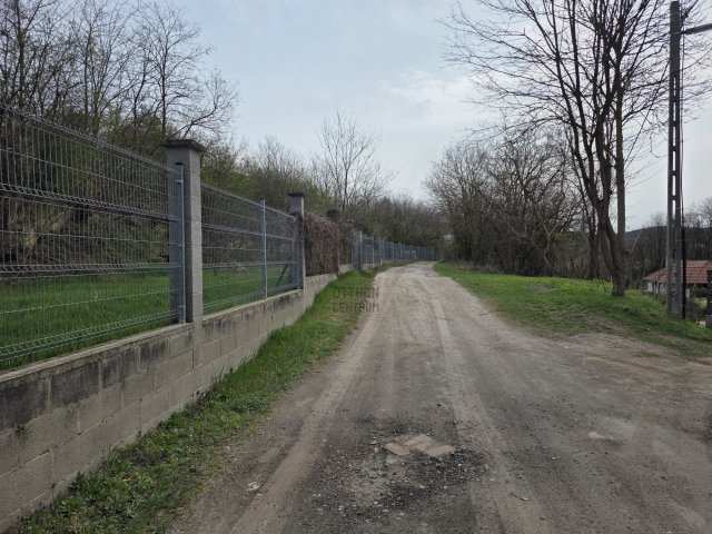 Eladó telek, Pécelen 19 M Ft / költözzbe.hu