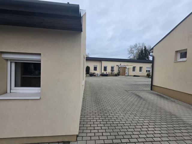 Kiadó iroda, Érden 215 E Ft / hó, 2 szobás