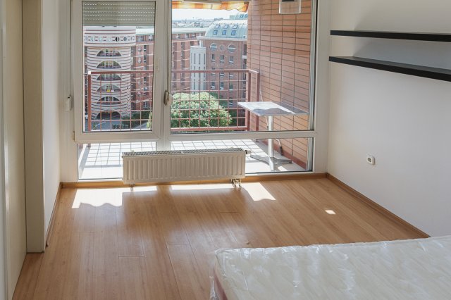 Eladó téglalakás, Budapesten, VIII. kerületben, Baross utcában