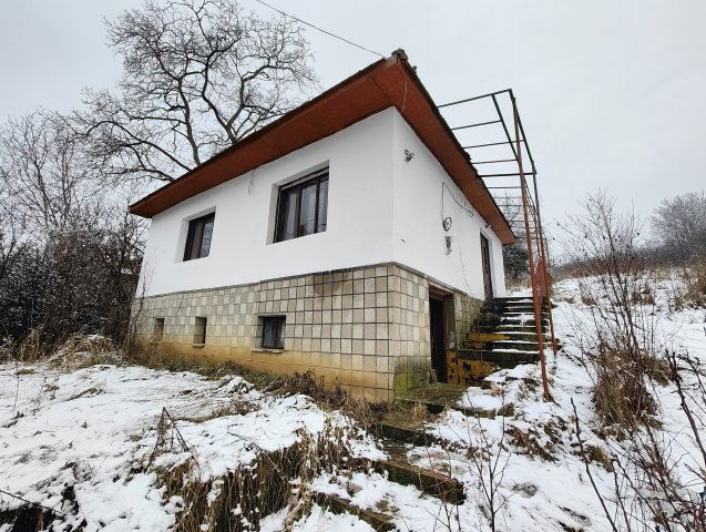 Eladó családi ház, Varbócon 15.5 M Ft, 1+1 szobás