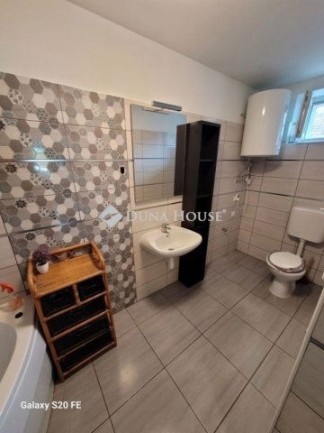 Eladó családi ház, Gyömrőn 39.9 M Ft, 1 szobás