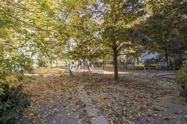 Eladó téglalakás, Budapesten, IX. kerületben 127.9 M Ft