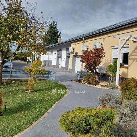 Eladó téglalakás, Nyíregyházán 139.9 M Ft, 3+1 szobás