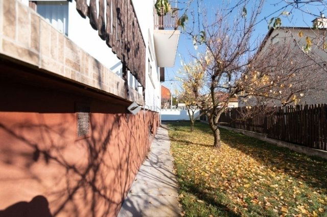 Eladó családi ház, Budapesten, XVI. kerületben 158 M Ft