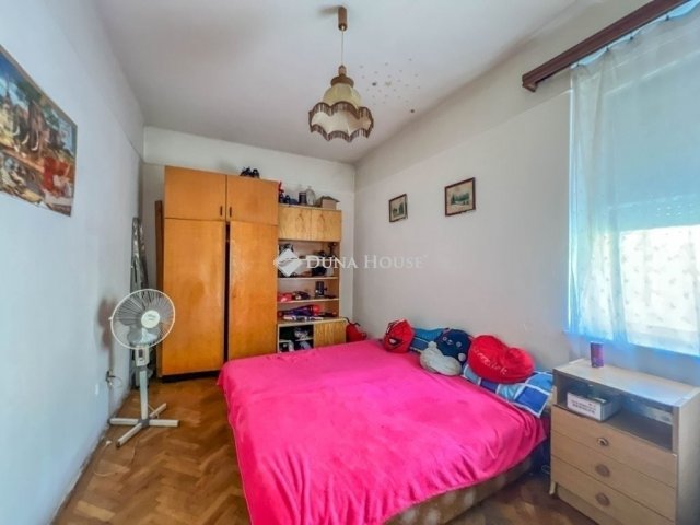 Eladó téglalakás, Budapesten, XIV. kerületben 57.9 M Ft