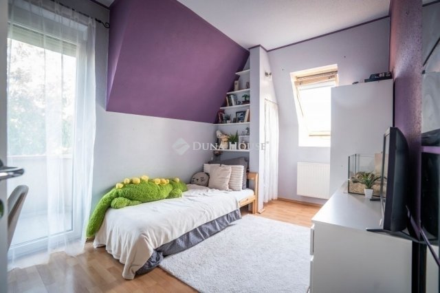 Eladó családi ház, Budapesten, XVIII. kerületben 120 M Ft