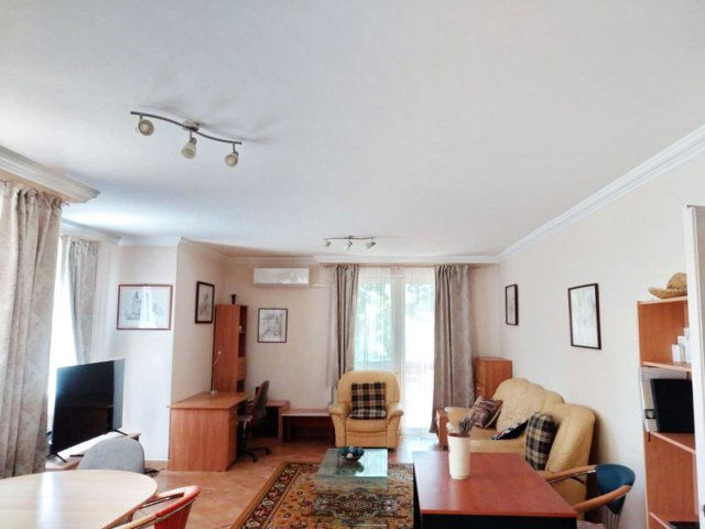 Kiadó téglalakás, albérlet, Debrecenben 240 E Ft / hó, 3 szobás