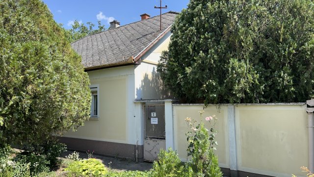 Eladó családi ház, Makón, Mikes Kelemen utcában 39.5 M Ft