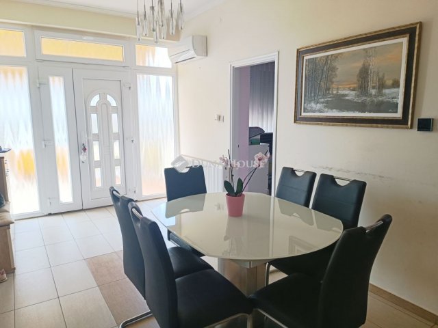 Eladó családi ház, Kajdacson 37.9 M Ft, 4 szobás