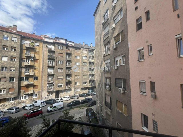 Kiadó téglalakás, albérlet, XI. kerületben, Irinyi József utcában