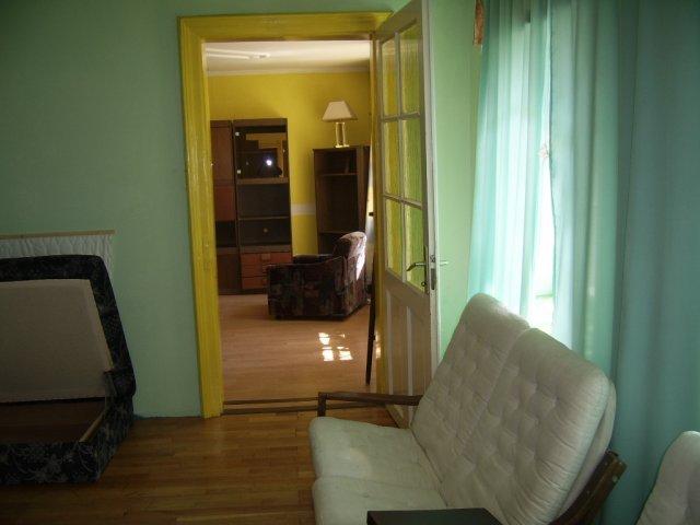 Kiadó téglalakás, albérlet, Pécsett, Felsőbalokány utcában