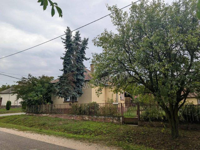 Eladó családi ház, Zalaszentlászlón 12.9 M Ft, 3 szobás