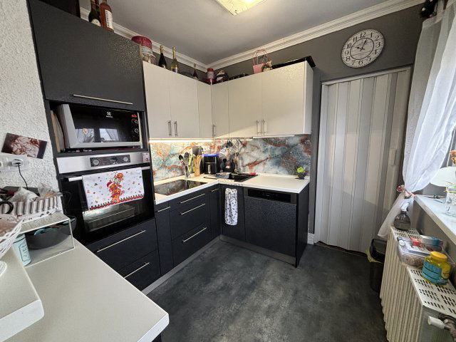 Eladó családi ház, Ebesen 109.9 M Ft, 4 szobás