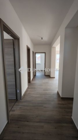 Eladó ikerház, Kecskeméten 89.995 M Ft, 4 szobás