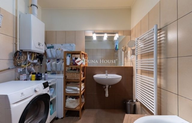 Eladó téglalakás, Gyömrőn 81.49 M Ft, 3 szobás