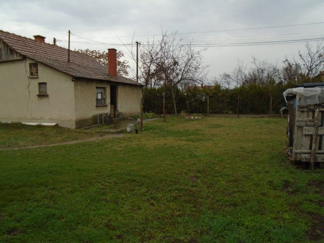 Eladó telek, Cserkeszőlőn 2 M Ft / költözzbe.hu