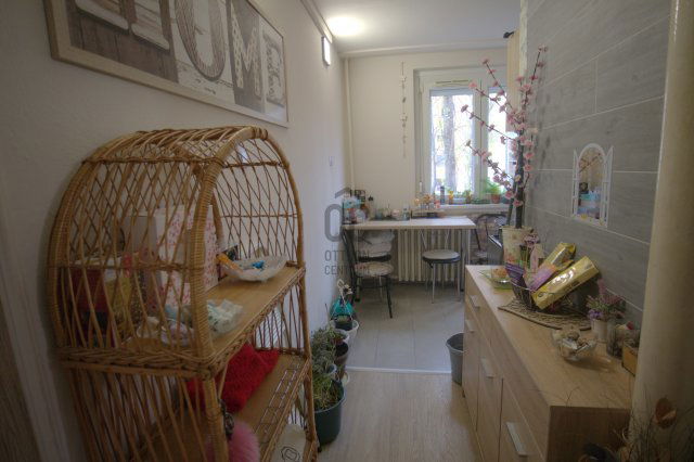 Eladó panellakás, Kecskeméten 44.9 M Ft, 2 szobás