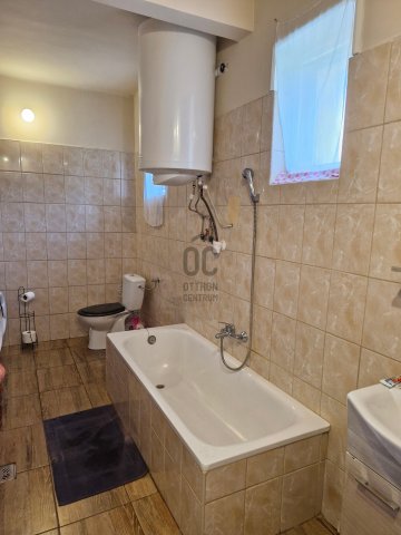 Eladó családi ház, Abonyban 49.99 M Ft, 3 szobás