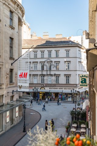 Eladó téglalakás, Budapesten, V. kerületben, Aranykéz utcában