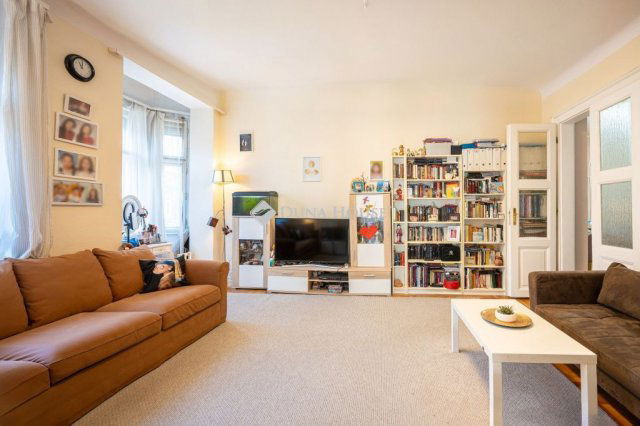 Eladó téglalakás, Budapesten, VII. kerületben 89.9 M Ft